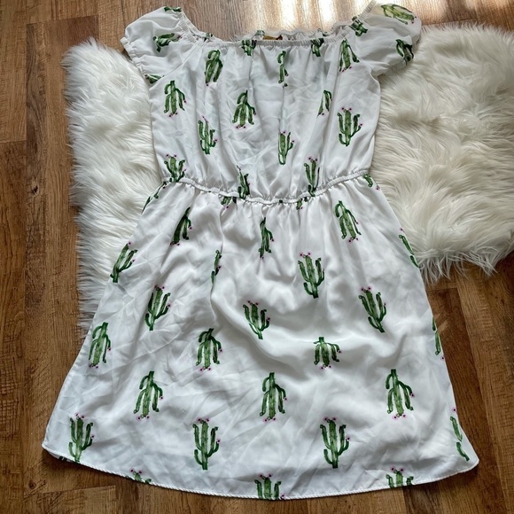 Wrangler Off The Shoulder Cactus Dress - Picture 2 of 5